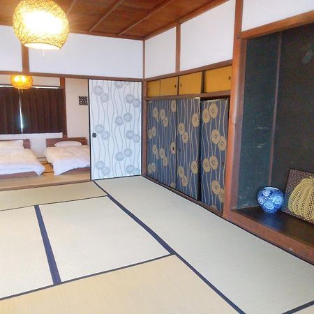 呼子の港路地の古民家一棟貸切宿梵soyogi Karatsu Eksteriør billede